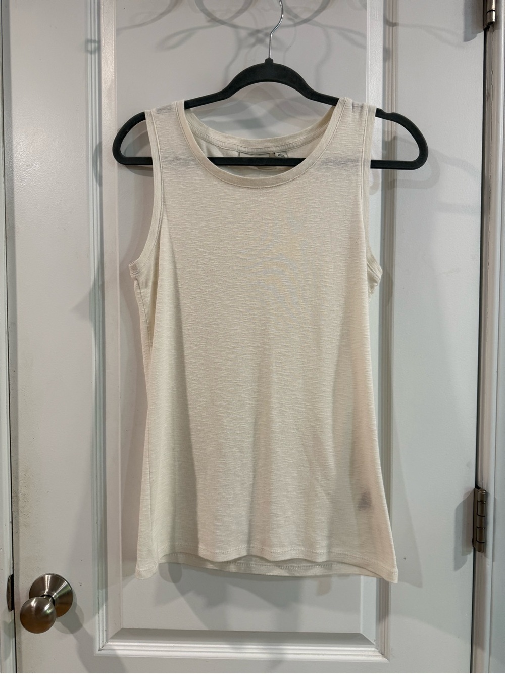 L.L. Bean Ivory Ribbed Sleeveless Tank Top